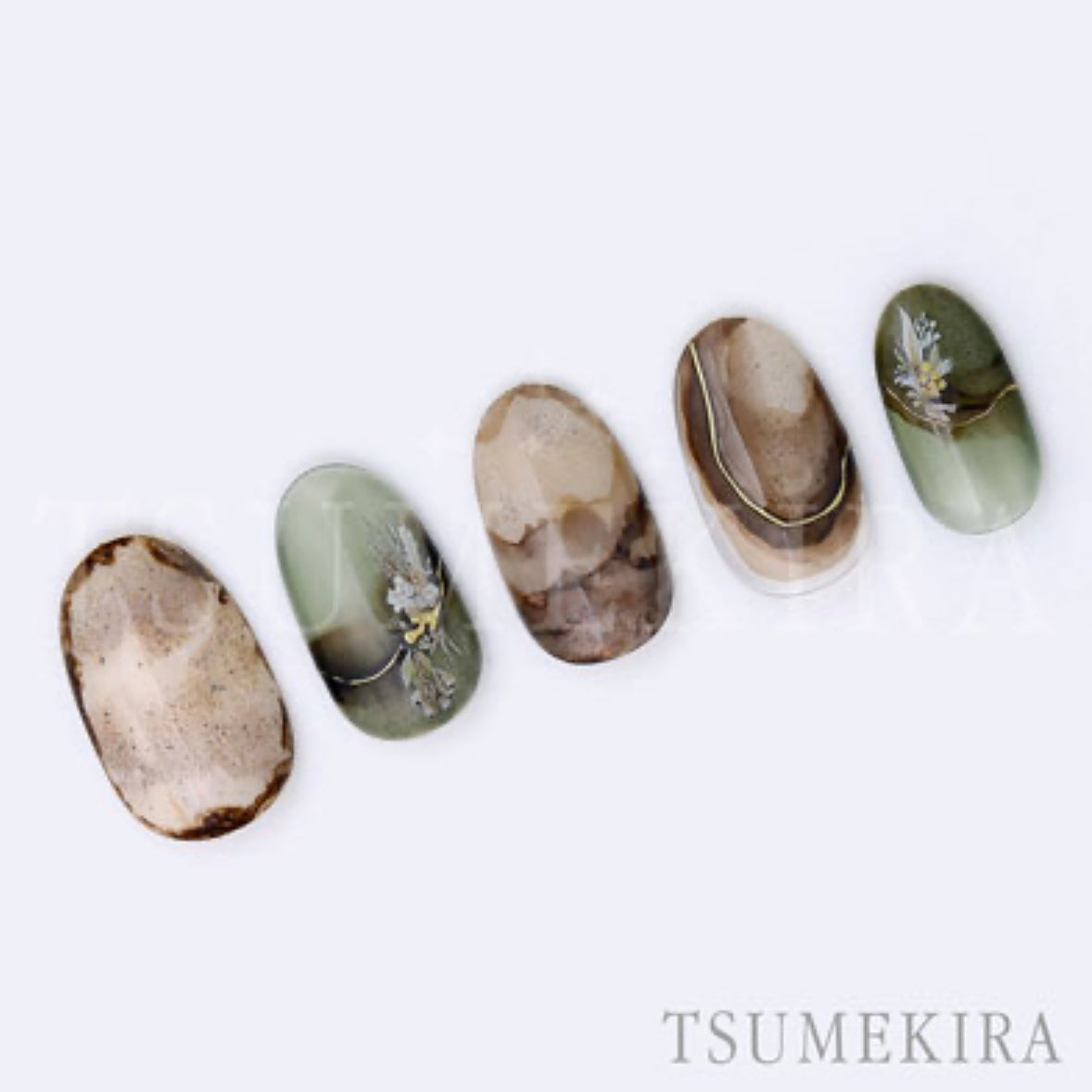 Tsumekira - White Dried Flowers Nail Sticker