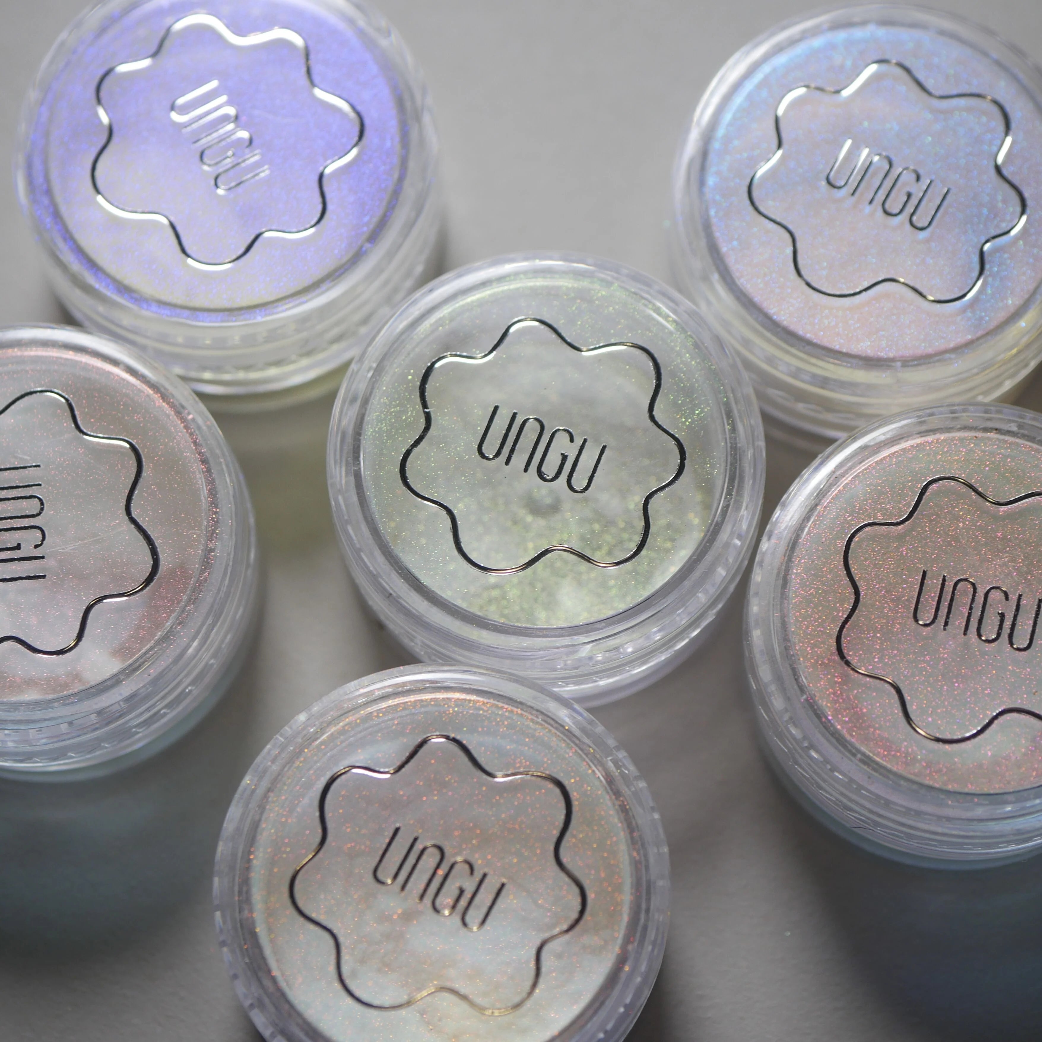 Ungu - Dewy Juicy Powder (6 Types)