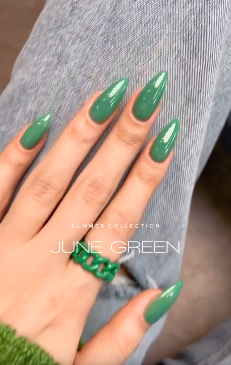 DVOK - DS04 June Green